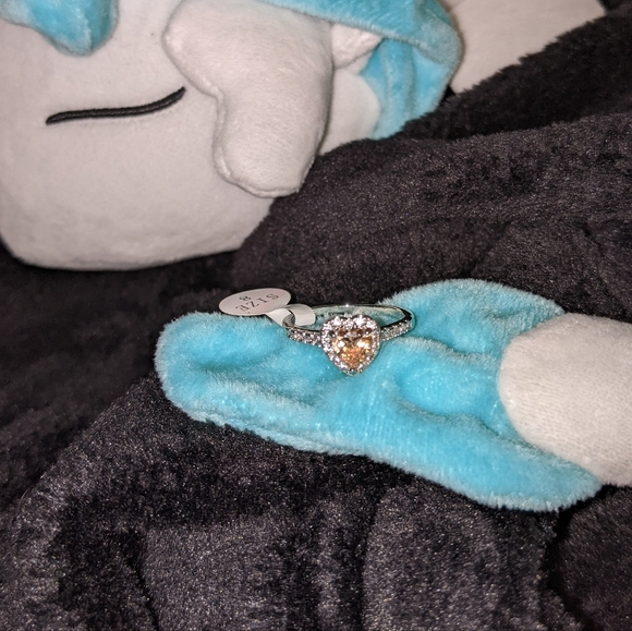 Fragrant Jewels Ring - Picture 2 of 3